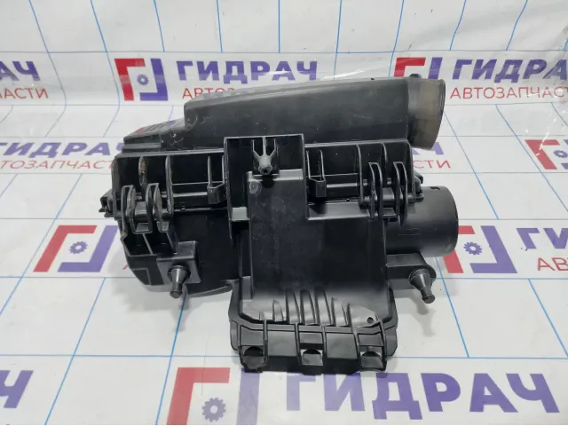 Корпус воздушного фильтра Mercedes-Benz E-Class 200 (W212) A2710901601