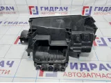 Корпус воздушного фильтра Mercedes-Benz E-Class 200 (W212) A2710901601