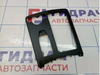 Накладка центральной консоли Mercedes-Benz E-Class 200 (W212) A2046800107