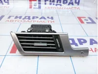 Дефлектор воздушный левый Mercedes-Benz E-Class 200 (W212) A2128300154