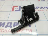 Дефлектор воздушный левый Mercedes-Benz E-Class 200 (W212) A2128300154