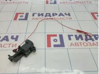 Активатор замка крышки бензобака Mercedes-Benz E-Class 200 (W212) A2048205397