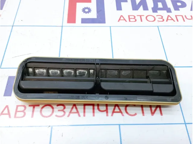 Решетка вентиляционная Mercedes-Benz E-Class 200 (W212) A2128300242