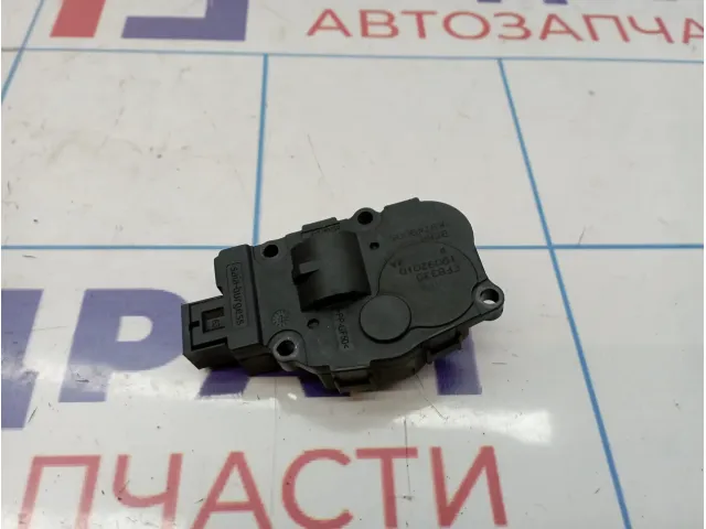 Моторчик заслонки отопителя Mercedes-Benz E-Class 200 (W212) A2218200042