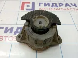 Опора двигателя Mercedes-Benz E-Class 200 (W212) A2042400117