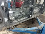 Порог со стойкой левый Mercedes-Benz GL-класс