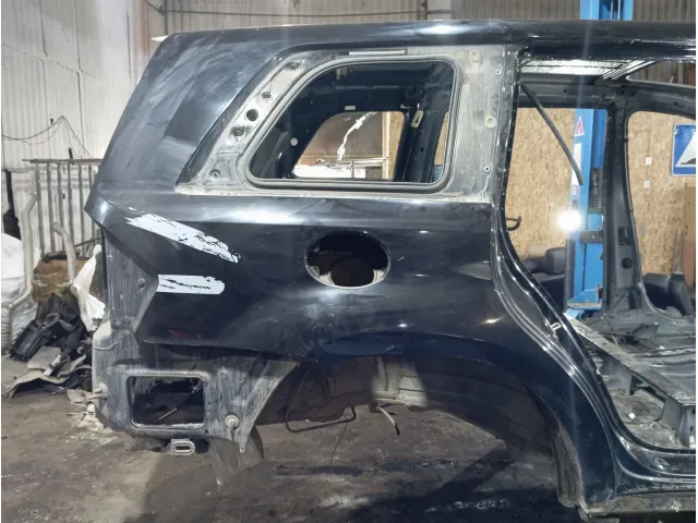 Крыло заднее правое Mercedes-Benz GL-класс
