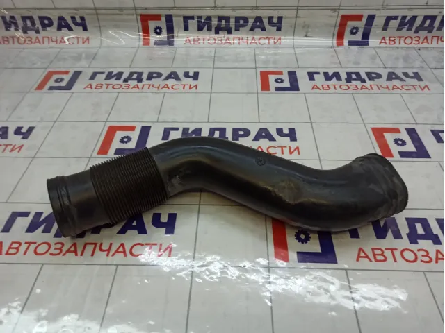 Патрубок воздушного фильтра правый Mercedes-Benz GL-класс A1645051461