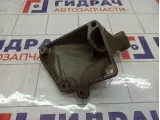 Кронштейн двигателя правый Mercedes-Benz GL-класс A2722234204