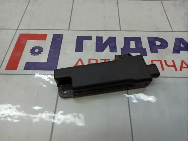 Усилитель антенны Mercedes-Benz GL-класс A0018277201