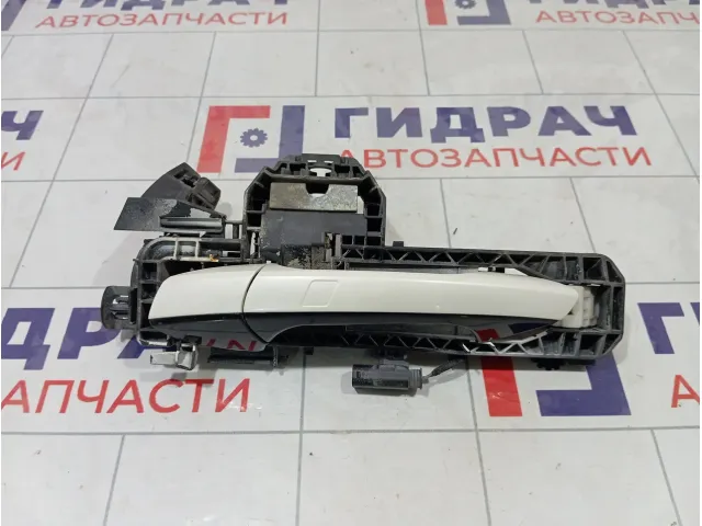 Ручка двери наружная задняя левая Mercedes-Benz GL-класс A20476013709799