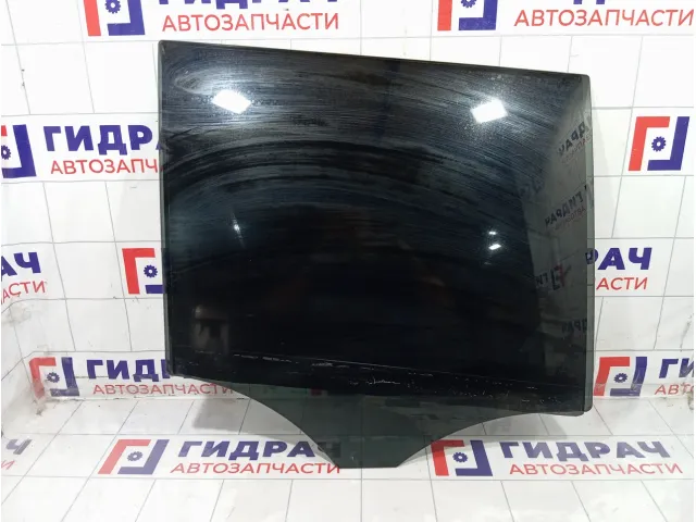 Стекло двери задней правой Mercedes-Benz GL-класс A1667352610