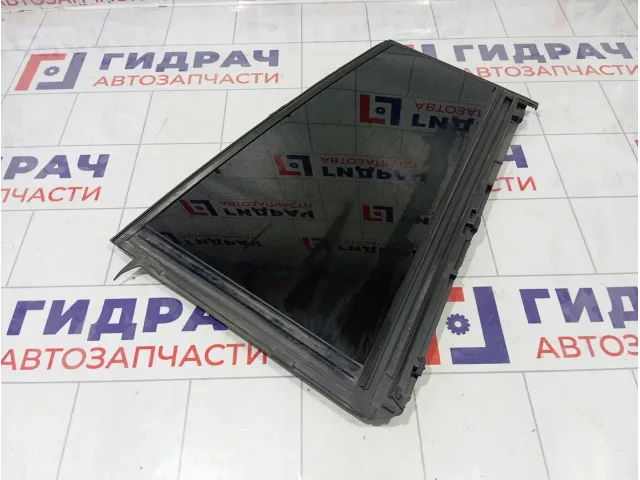 Стекло двери задней левой Mercedes-Benz GL-класс A1667300955