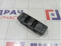 Блок управления стеклоподъемниками Mercedes-Benz GL-класс A16690544009107