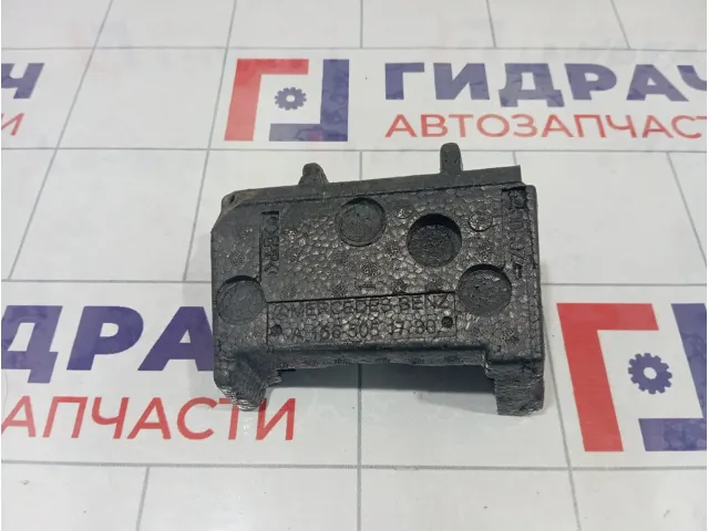 Наполнитель бампера передний левый Mercedes-Benz GL-класс A1665051730