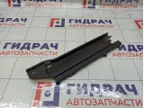 Накладка пола багажника правая Mercedes-Benz GL-класс A1666841431