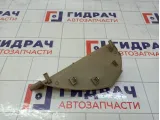 Накладка торпедо правая Mercedes-Benz GL-класс A1666800407