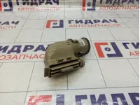Дефлектор воздушный правый Mercedes-Benz GL-класс A1668301654