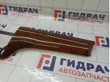 Накладка торпедо правая Mercedes-Benz GL-класс A1666801871