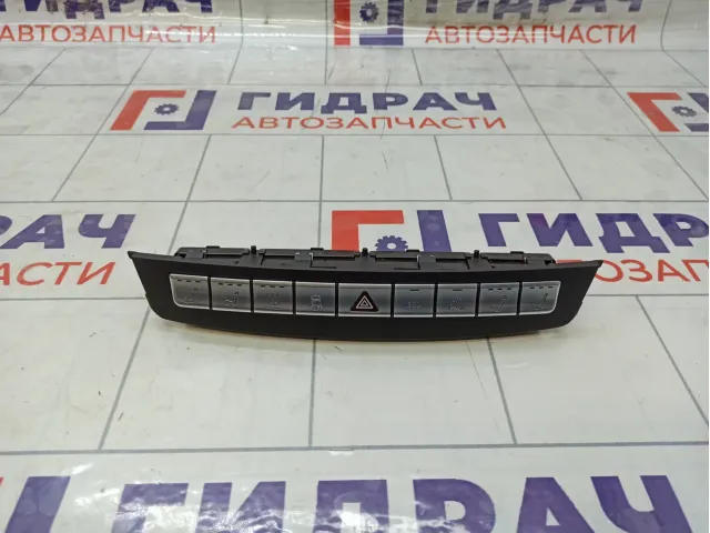 Блок кнопок Mercedes-Benz GL-класс A1668703010