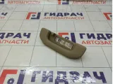 Ручка потолочная левая Mercedes-Benz GL-класс A16681001548N84