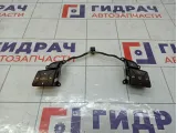 Блок кнопок в рулевое колесо Mercedes-Benz GL-класс A16690528008490