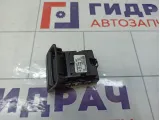 Кнопка стояночного тормоза Mercedes-Benz GL-класс A2469050451