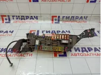 Блок предохранителей Mercedes-Benz GL-класс A1665402350