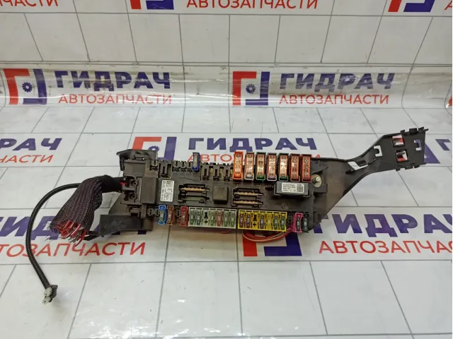 Блок предохранителей Mercedes-Benz GL-класс A1665402350