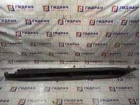 Подножка левая Mercedes-Benz GL-класс A1666980025
