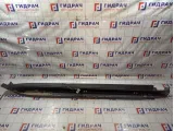 Подножка правая Mercedes-Benz GL-класс A1666980525
