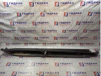 Подножка правая Mercedes-Benz GL-класс A1666980525