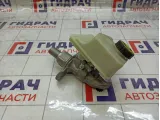 Цилиндр тормозной главный Mercedes-Benz GL-класс A1664300101