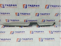 Накладка порога внутренняя правая Mercedes-Benz M-класс A1636861036