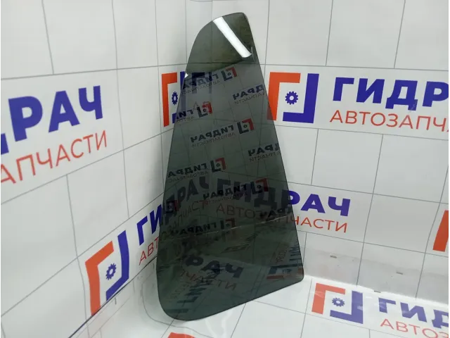 Стекло кузовное глухое (форточка) заднее правое Mercedes-Benz M-класс A1637351209