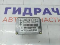 Датчик ускорения Mercedes-Benz M-класс A0025428918