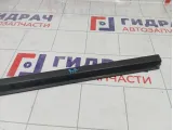 Накладка стекла заднего правого Mercedes-Benz M-класс A1637301224