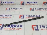 Накладка стекла заднего правого Mercedes-Benz M-класс A1637301224