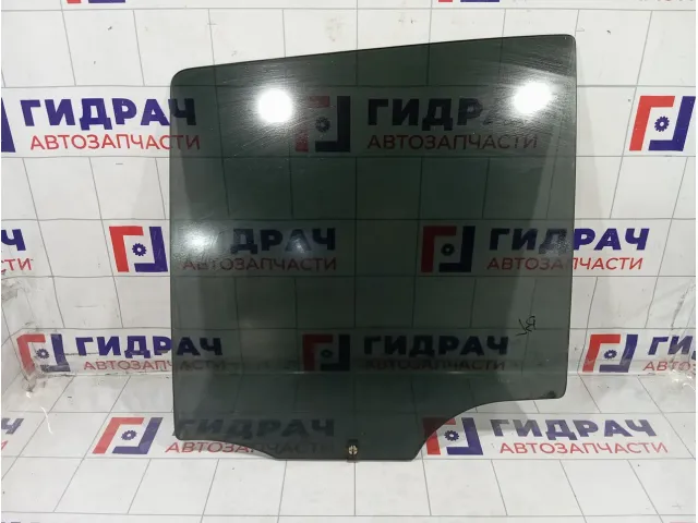Стекло двери задней левой Mercedes-Benz M-класс A1637350310