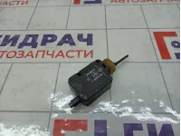 Активатор замка крышки бензобака Mercedes-Benz M-класс A1638201642