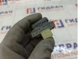 Кнопка омывателя стекла заднего Mercedes-Benz M-класс A1638200310