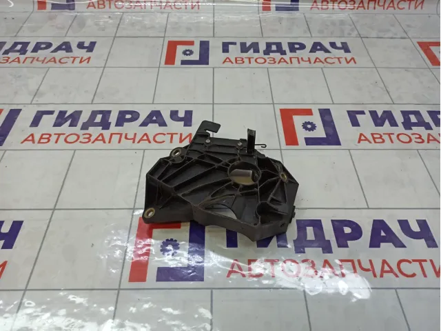 Кронштейн педали газа Mercedes-Benz M-класс A1110703324