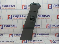 Обшивка стойки средней правой верхняя Mercedes-Benz CLA 200 (C117) 11769006259F52. Дефекты.