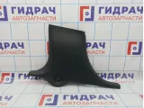 Обшивка стойки средней левой нижняя Mercedes-Benz CLA 200 (C117) 11769101089H68. Царапины.