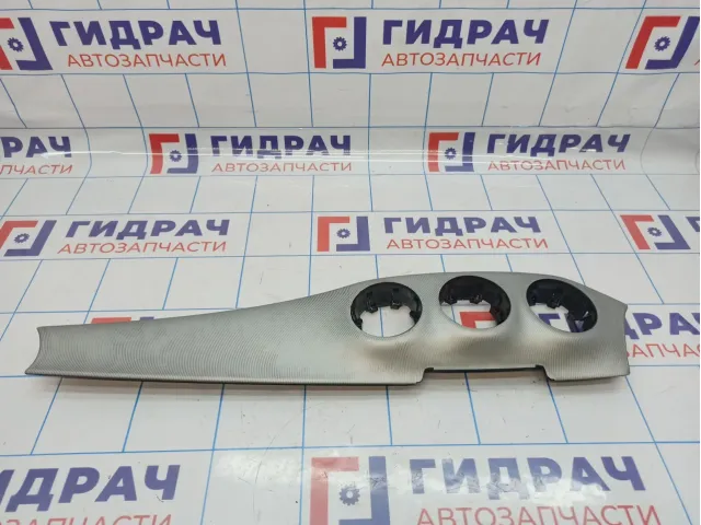 Накладка декоративная Mercedes-Benz CLA 200 (C117) 1176800771.