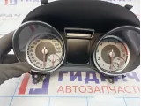 Панель приборов Mercedes-Benz CLA 200 (C117) 1179007500. Дефект антибликового покрытия.