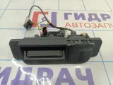 Кнопка открывания багажника Mercedes-Benz CLA 200 (C117) 2227500593. С камерой.