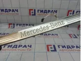Накладка порога внутренняя передняя правая Mercedes-Benz CLA 200 (C117) 2466805400.