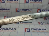 Накладка порога внутренняя передняя левая Mercedes-Benz CLA 200 (C117) 2466805300. Трещина.