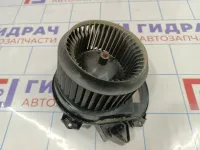Моторчик отопителя Mercedes-Benz CLA 200 (C117) 2469064200.